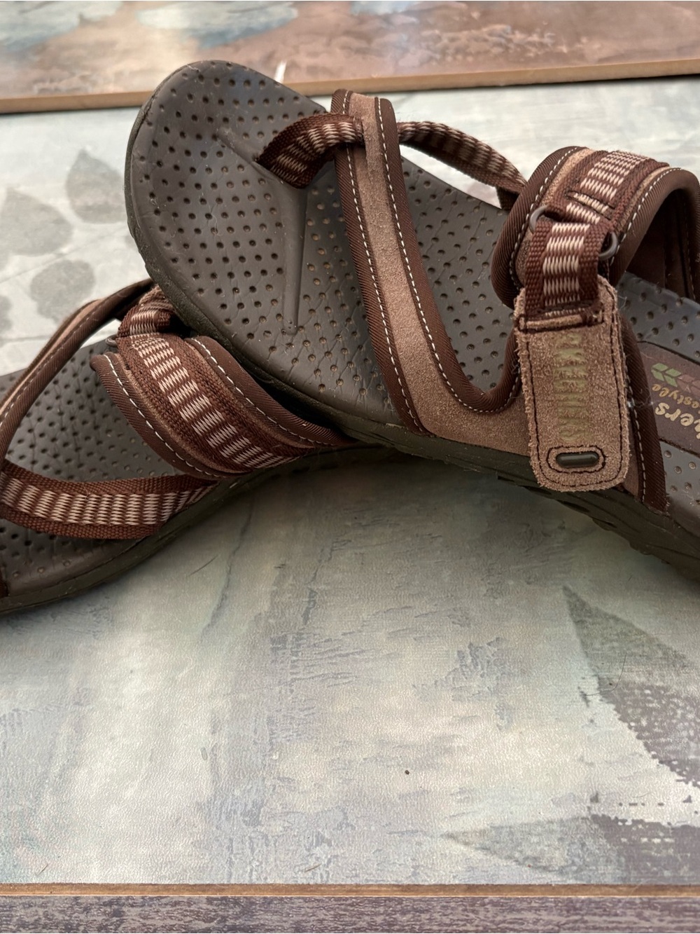 Skechers Womens Brown Strappy Outdoor Sandals Size 6